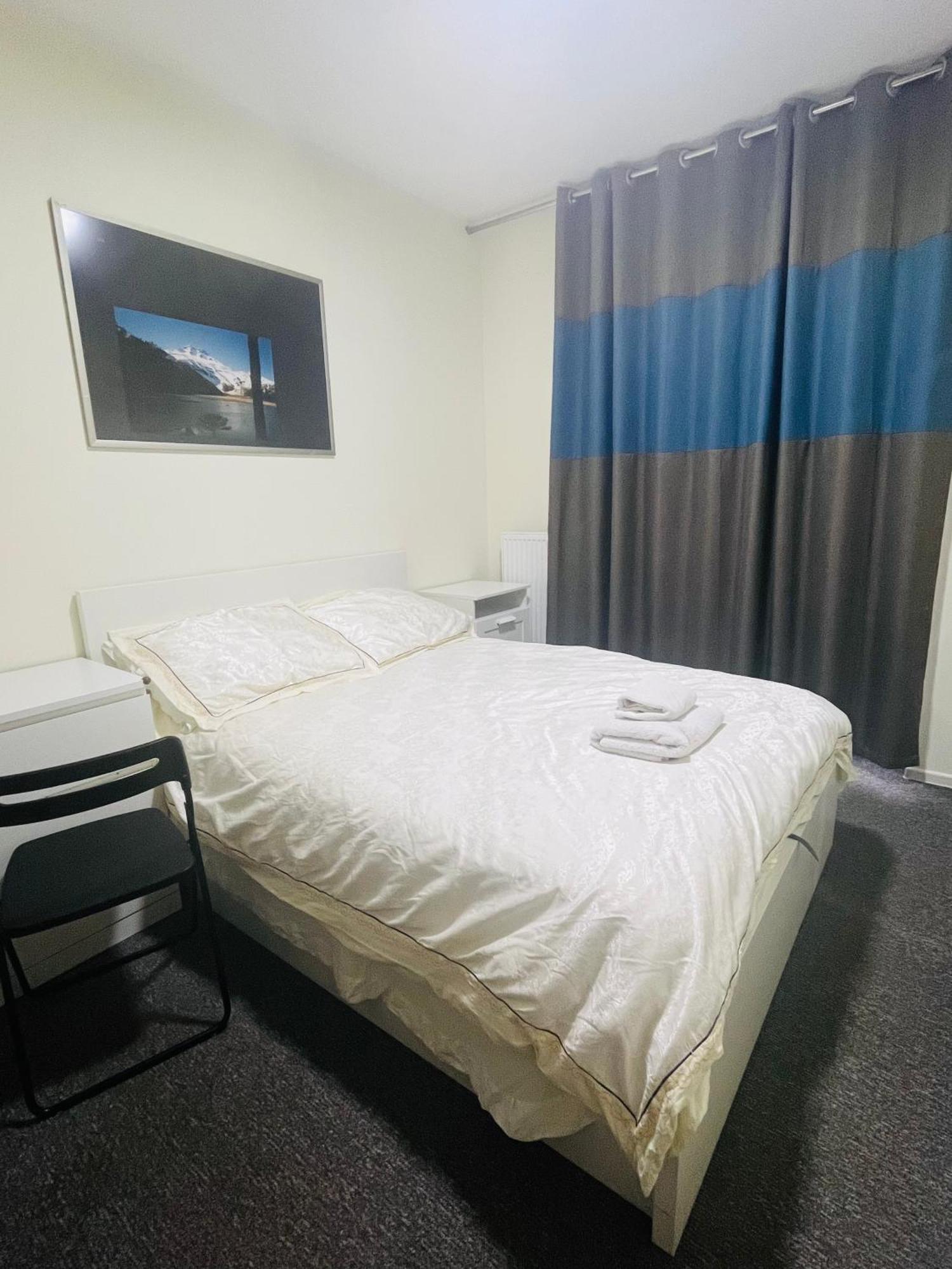 Airport Comfy Guest Home Warszawa Eksteriør billede
